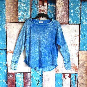 Women's Zenana Thumbhole Top Long Sleeve Raglan Style SMALL Blue Washed